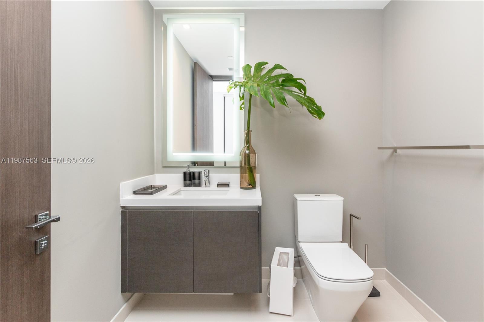 PARAMOUNT MIAMI WORLDCENT - Residential