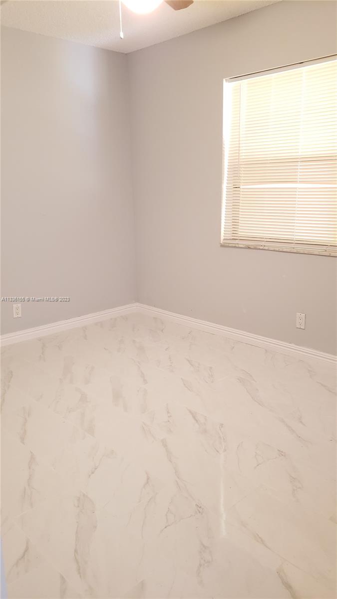 WATERS EDGE OF CORAL SPRI - Residential Lease