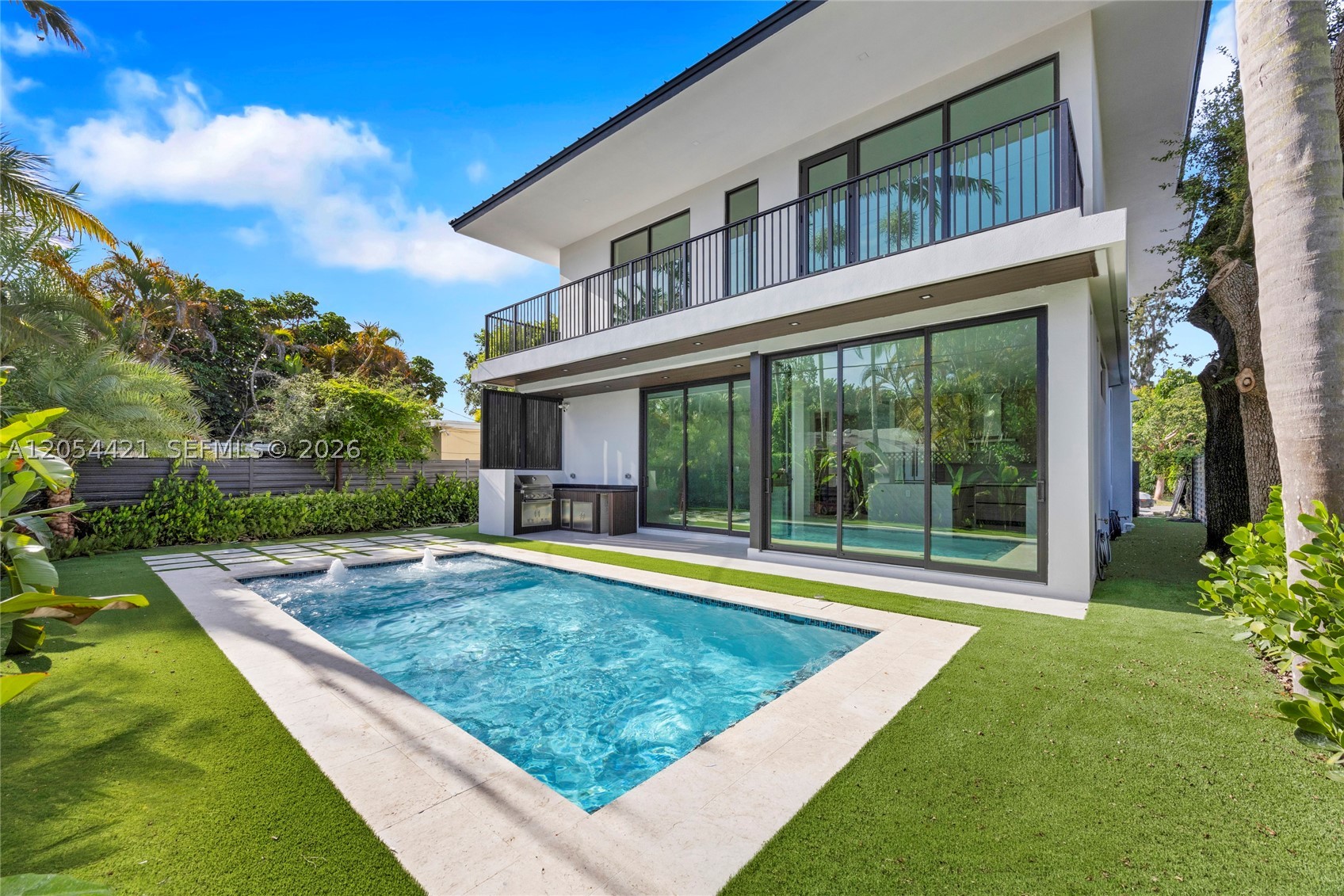 Photo 1 of 1 — 5765 SW 47th St, Miami, FL 33155