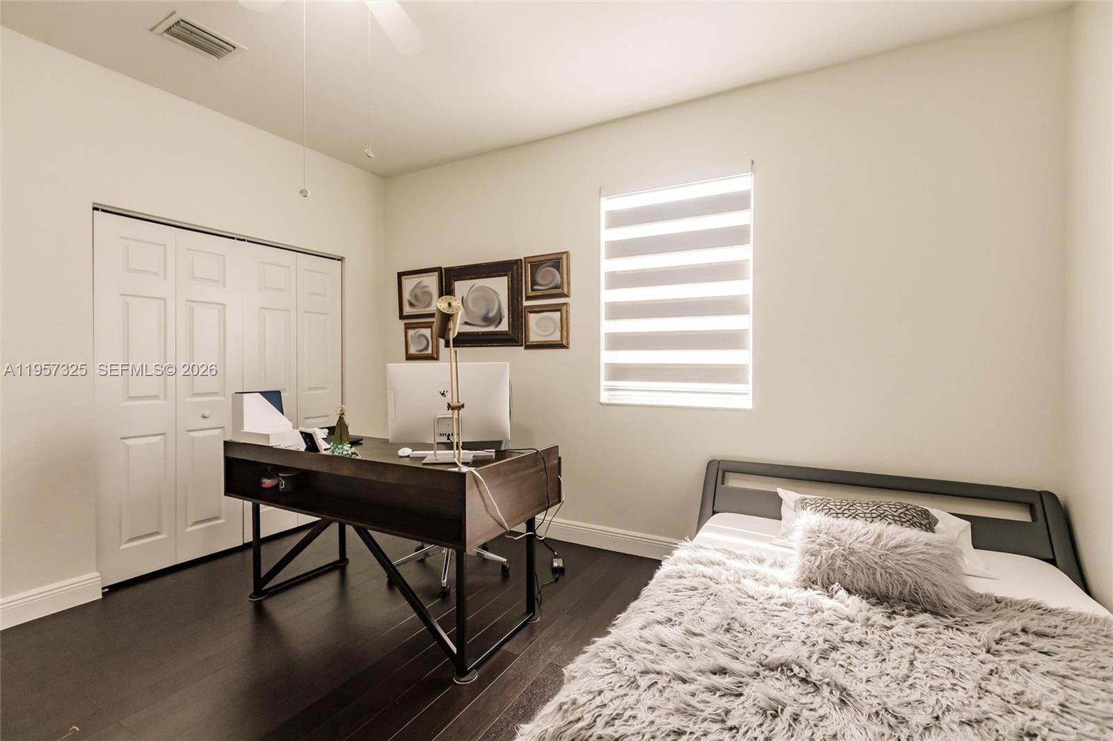 KENDALL COMMONS RESIDENTI - Residential