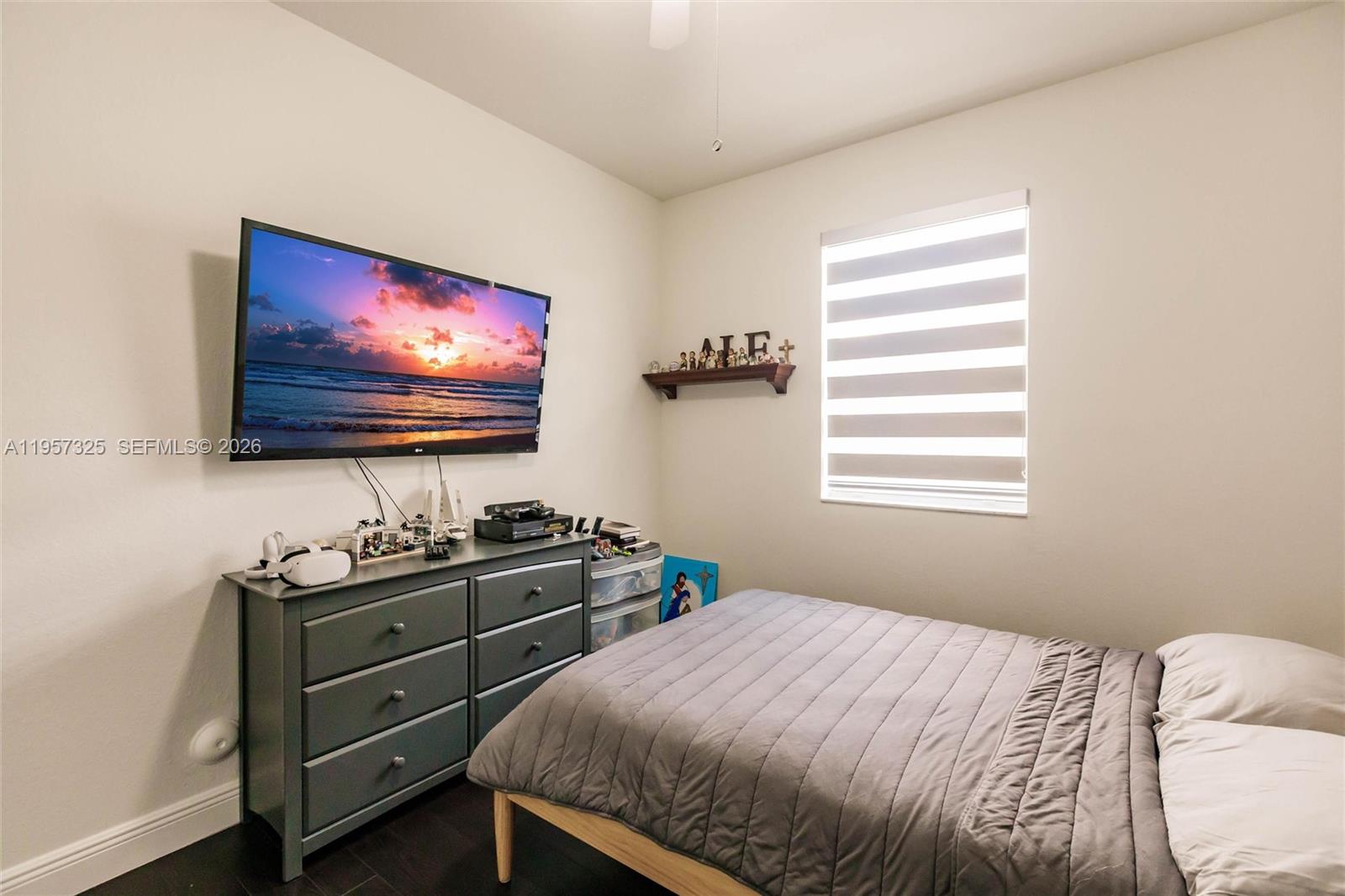 KENDALL COMMONS RESIDENTI - Residential