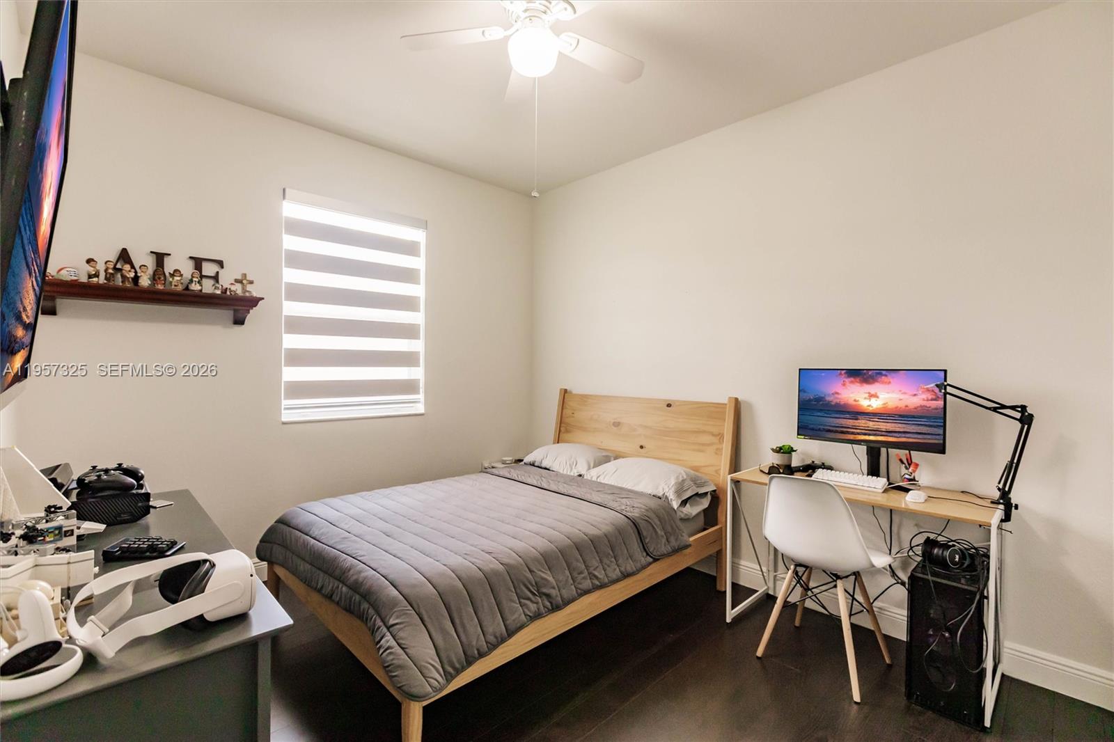 KENDALL COMMONS RESIDENTI - Residential