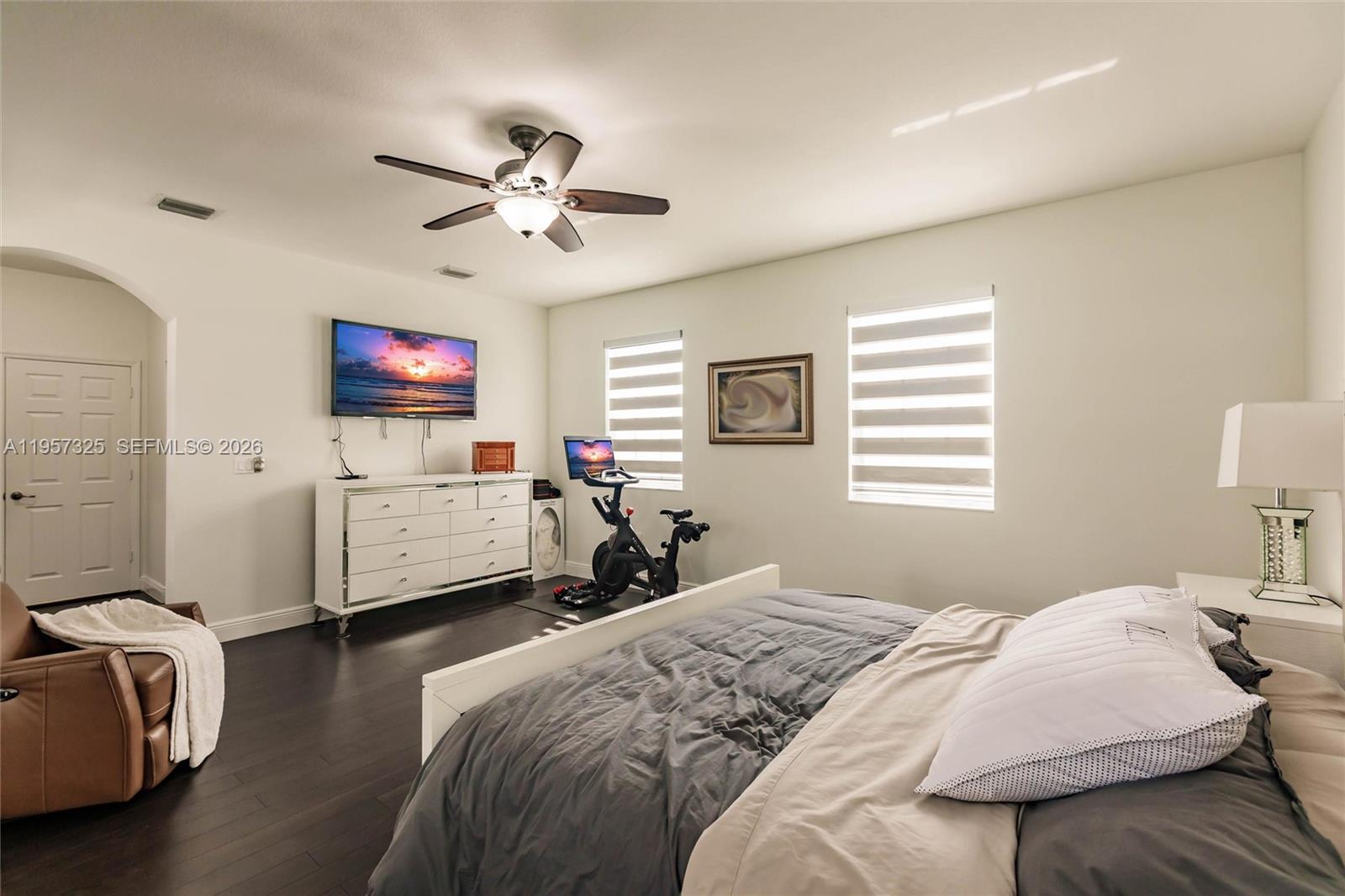 KENDALL COMMONS RESIDENTI - Residential