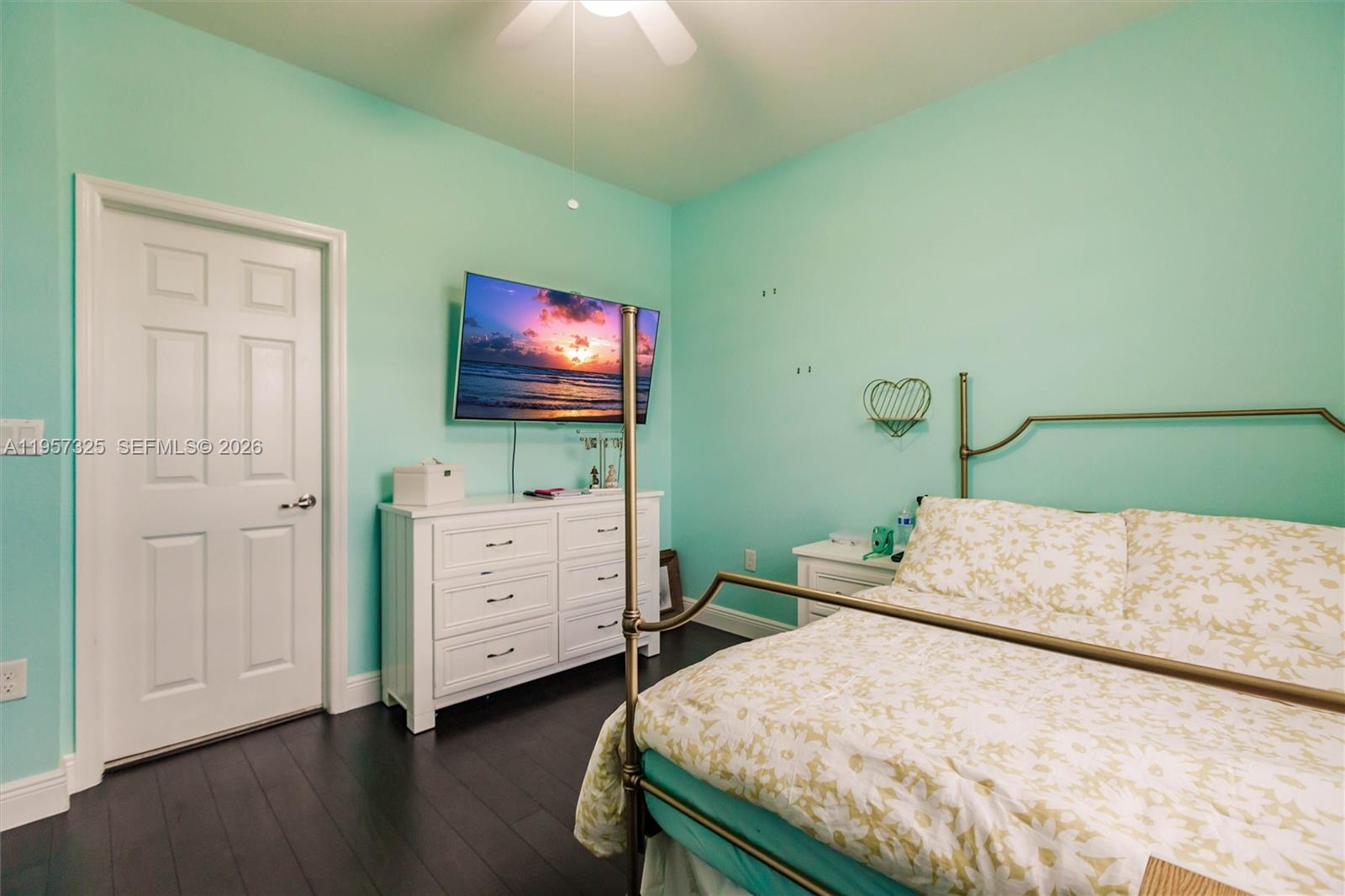 KENDALL COMMONS RESIDENTI - Residential