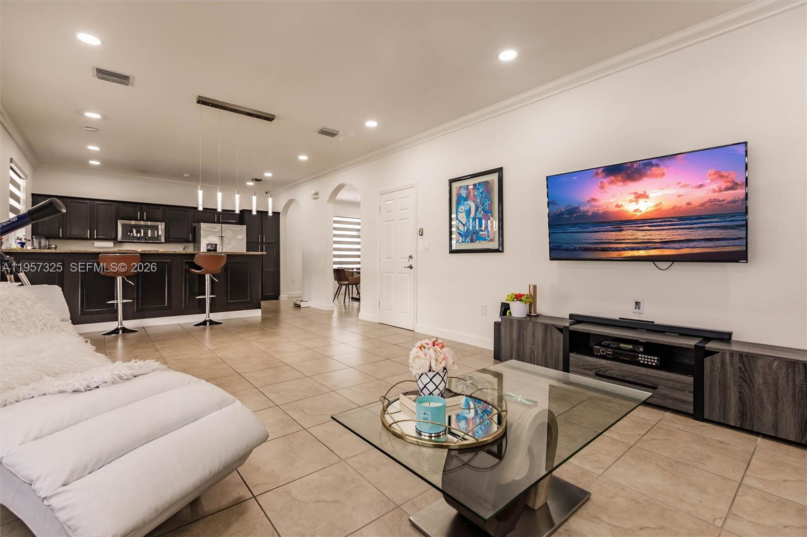 KENDALL COMMONS RESIDENTI - Residential