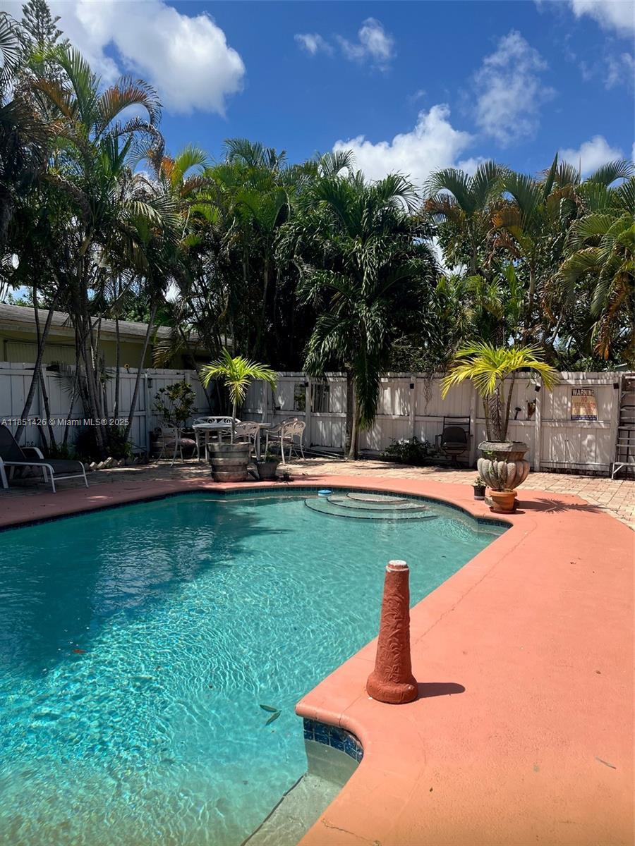 Enjoy the Hollywood lifestyle with close proximity to area attractions. This spacious studio unit is fully furnished and includes all the utilities, including basic internet. The home also has a Pool which landlord allows access. Quiet neighborhood and central to beaches, shopping and restaurants. This unit will last call today to set up viewing.
