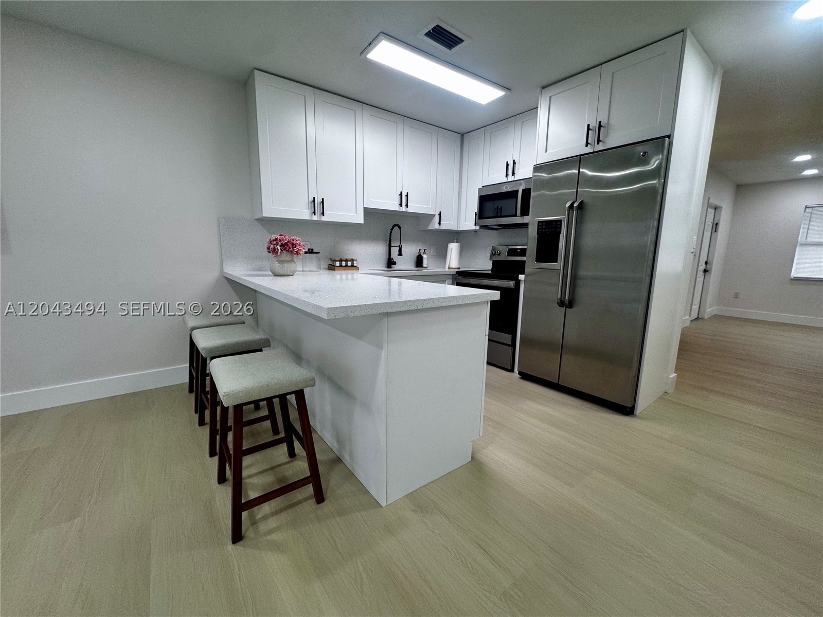 6350 SW 139th Ave