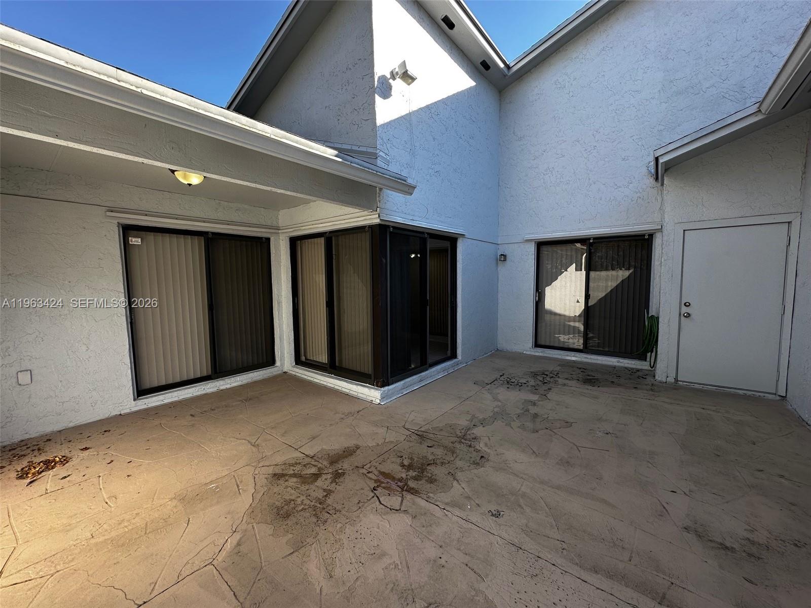 WESTWIND LAKES GARDEN HOM - Residential