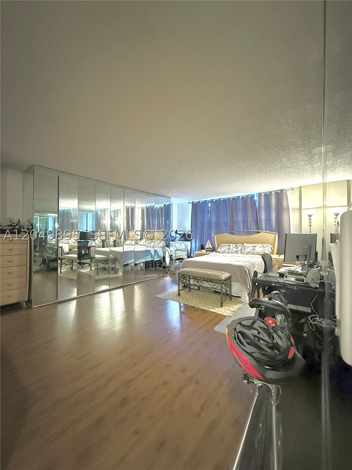10000 W Bay Harbor Dr PH4