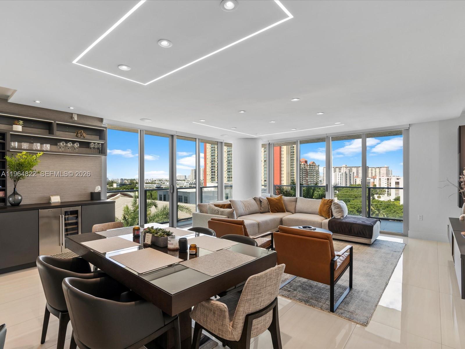 PARQUE TOWERS CONDO - Residential