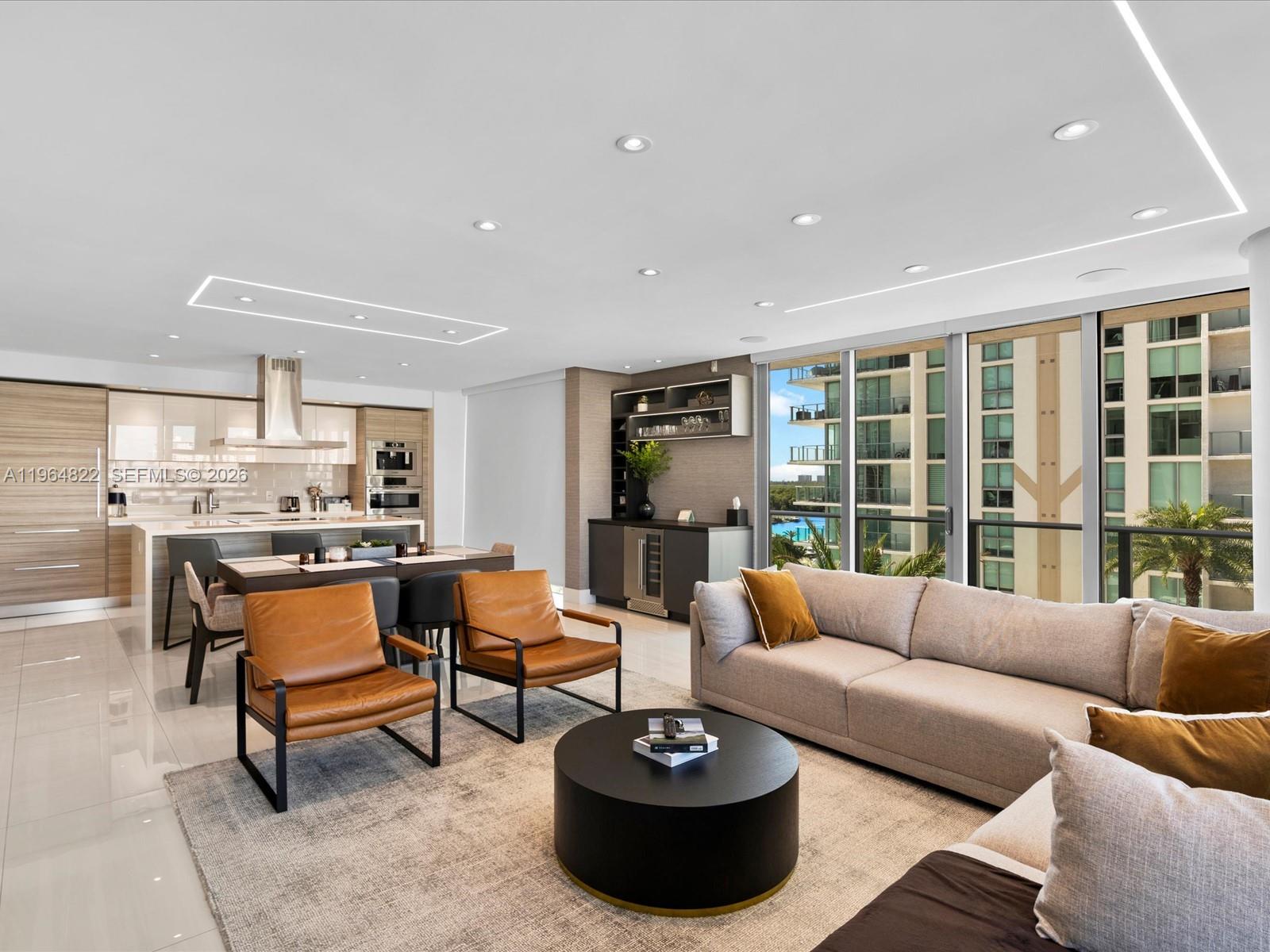 PARQUE TOWERS CONDO - Residential