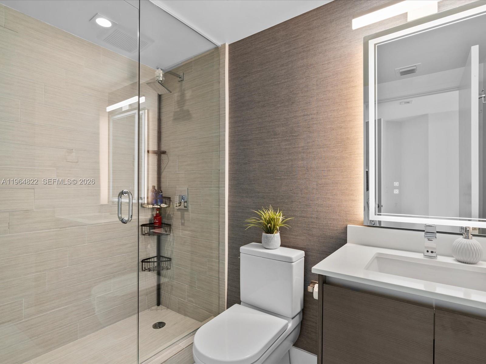 PARQUE TOWERS CONDO - Residential