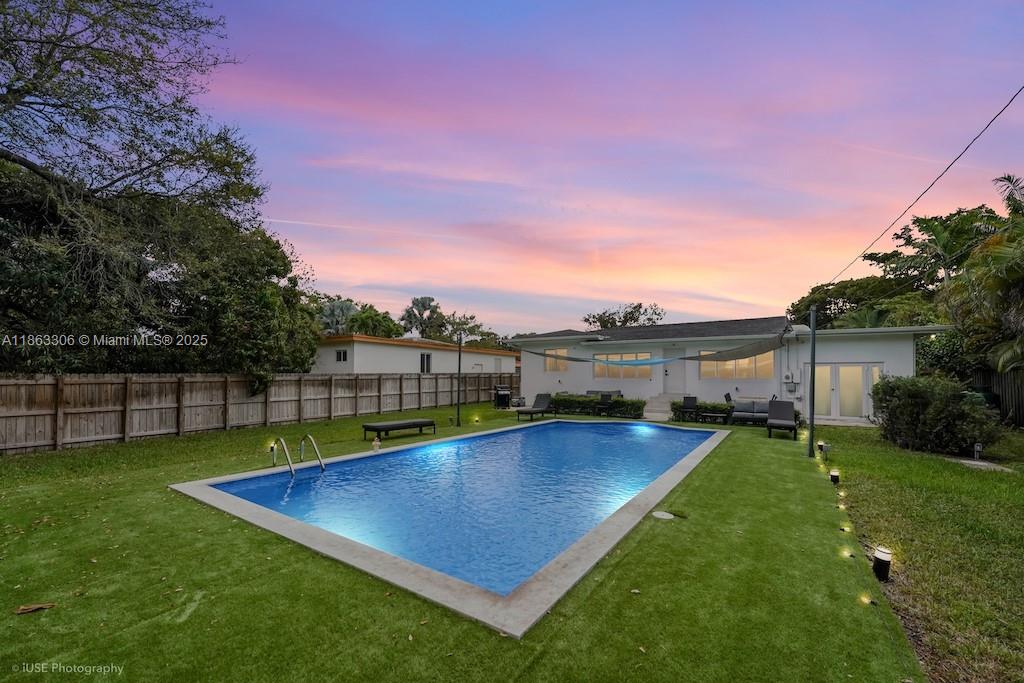 HOMEDALE - Residential