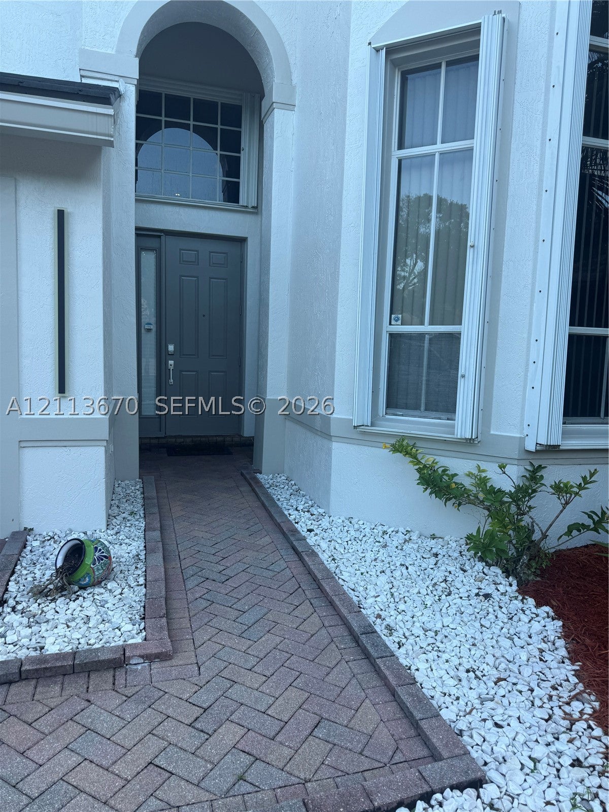 1600 W Classical Blvd