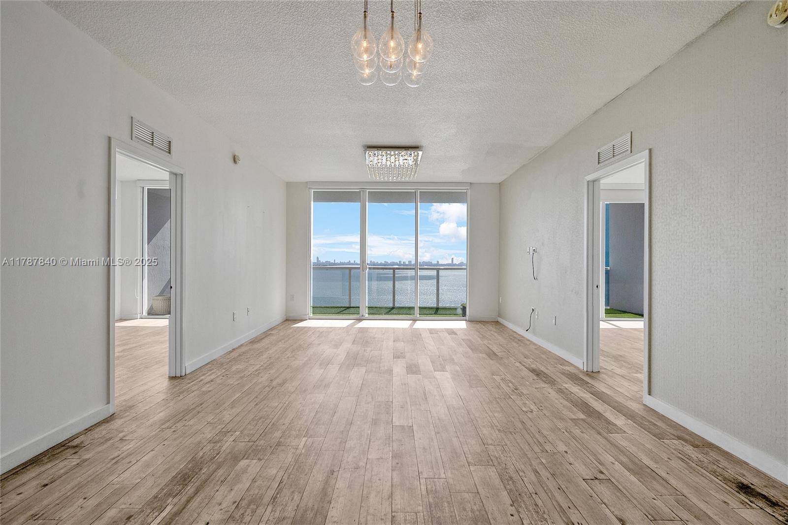 BAY HOUSE MIAMI CONDO - Residential