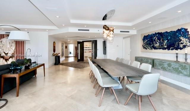 Williams Island - Residential