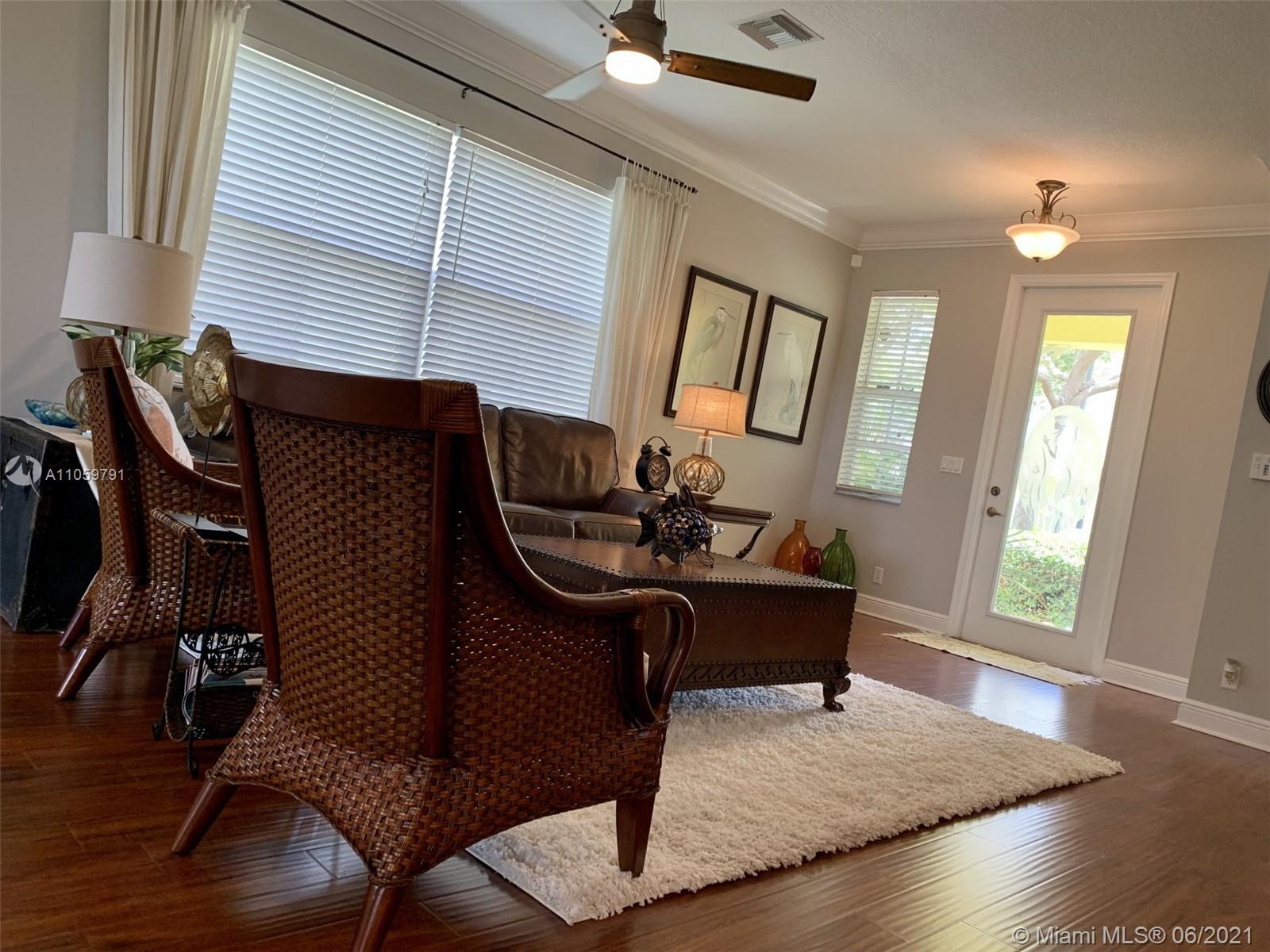 MARINER BAY - Residential