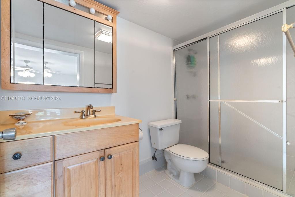 PORT ANTIGUA PLAT NO 5 & - Residential