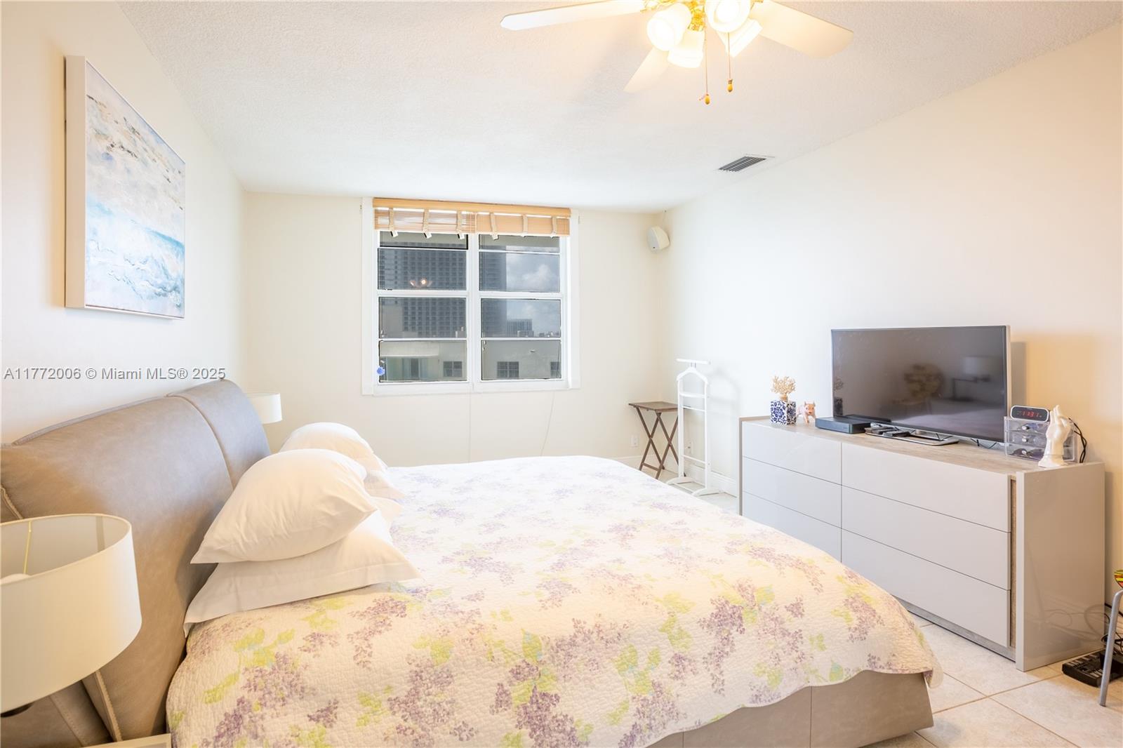 SEA AIR TOWERS CONDO - Residential