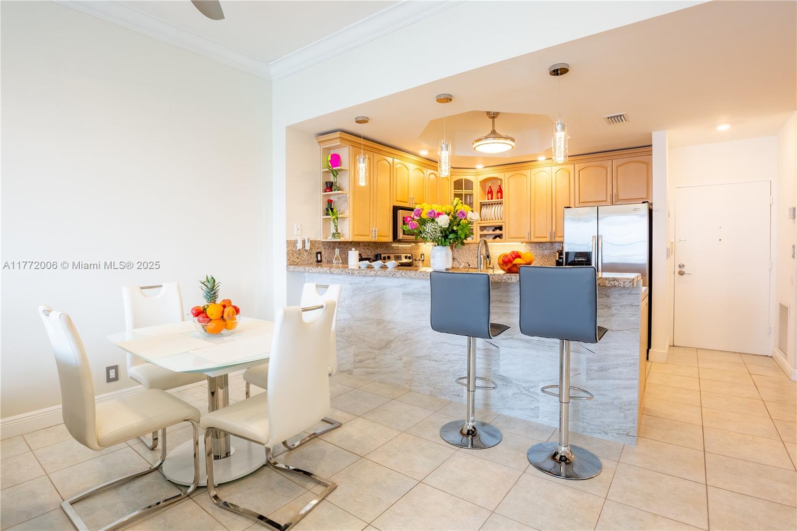 3725 S Ocean Dr PH18