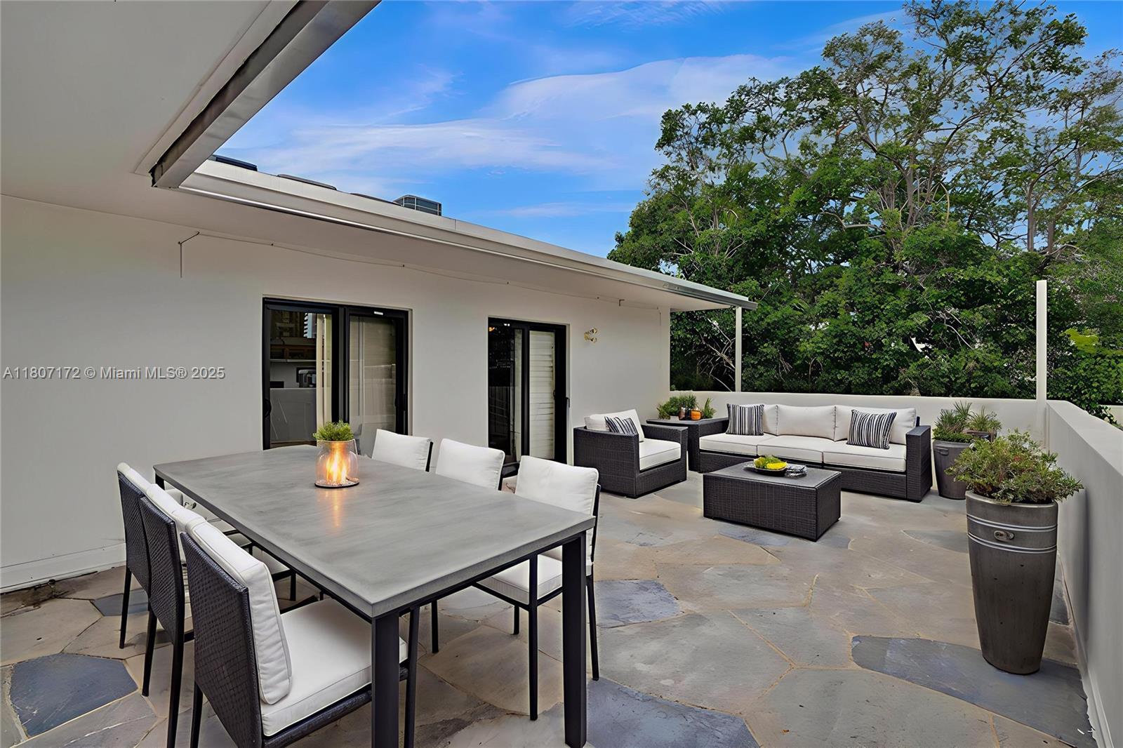 COURTYARDS OF THE GROVE C - Residential