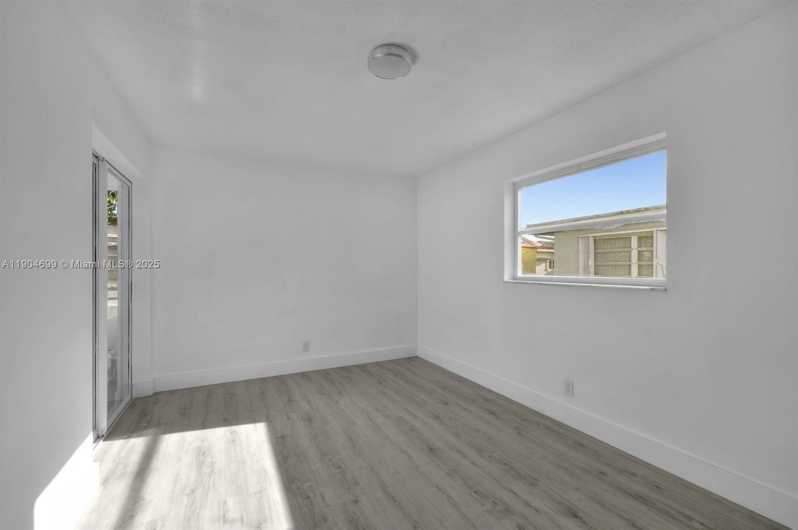 MAINLANDS OF TAMARAC LAKE - Residential