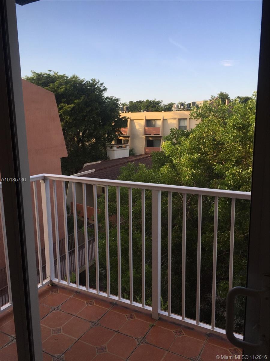 Paradise Pointe Condo - Residential Lease