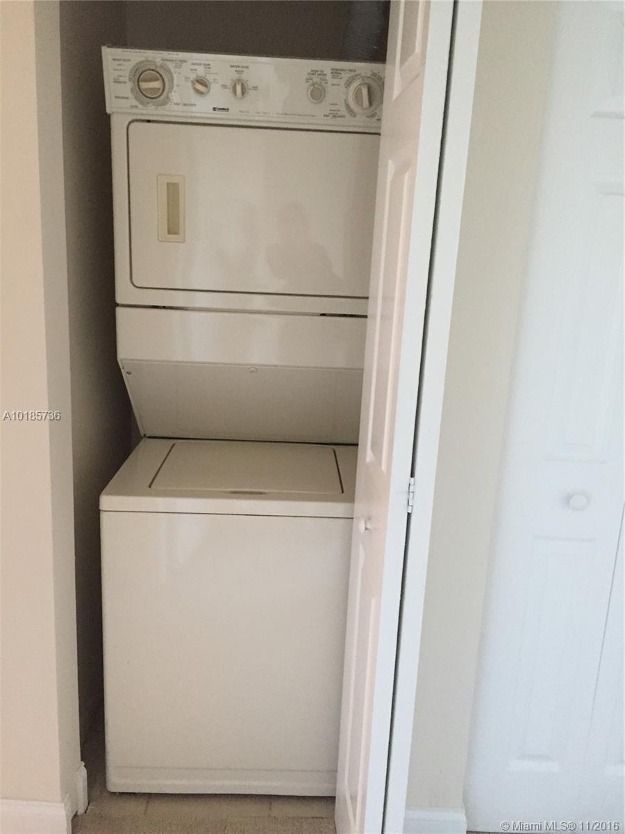 Paradise Pointe Condo - Residential Lease