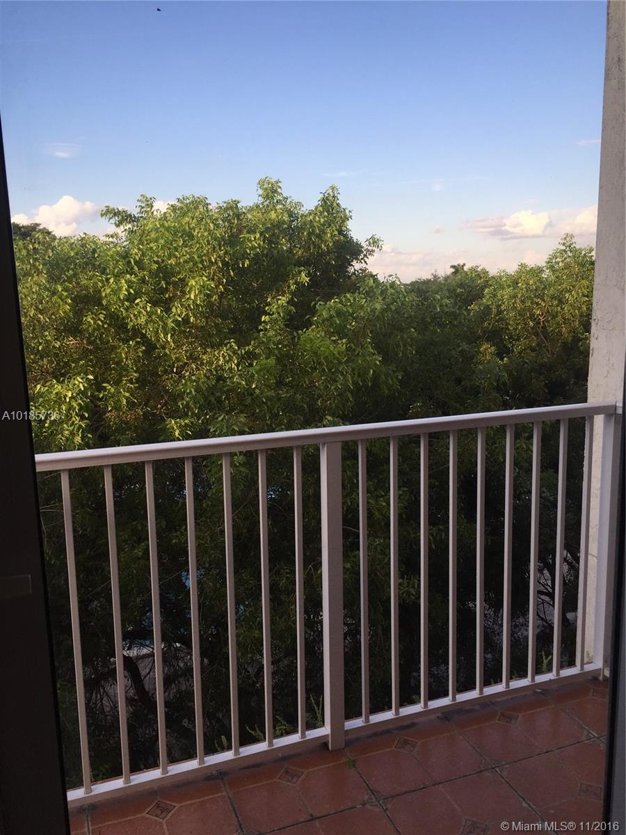 Paradise Pointe Condo - Residential Lease