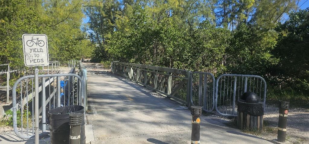 KEYSTONE BAY CONDO - Residential