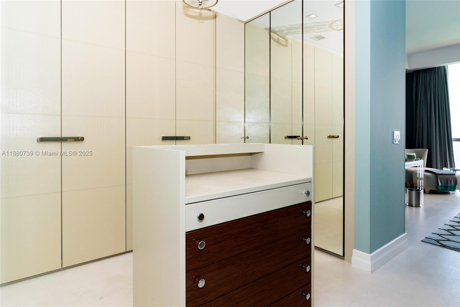 MANSIONS AT ACQUALINA - Residential