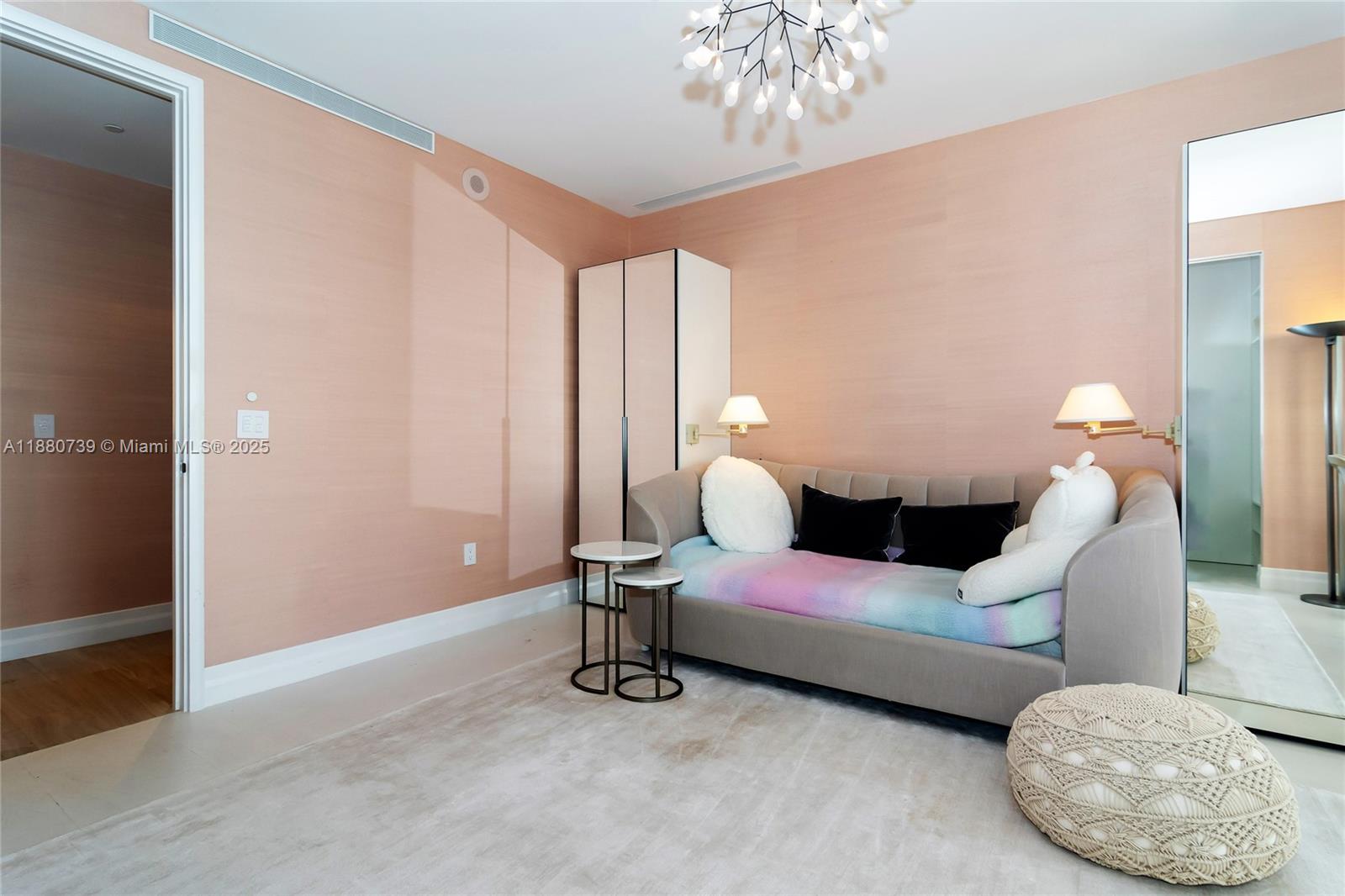 MANSIONS AT ACQUALINA - Residential