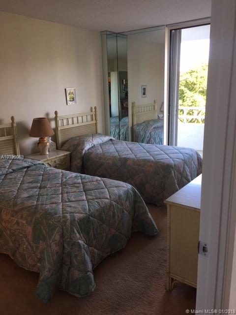 DELVISTA TOWERS CONDO - Residential