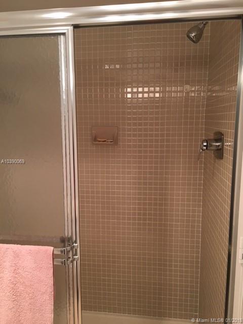 DELVISTA TOWERS CONDO - Residential