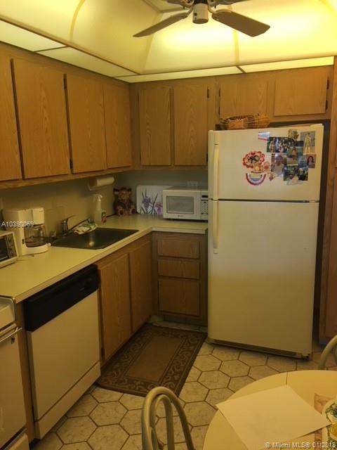 DELVISTA TOWERS CONDO - Residential