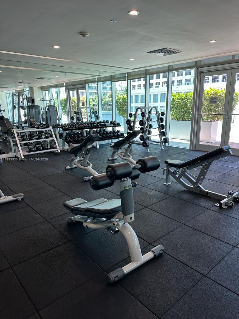 500 BRICKELL WEST CONDO - Residential Lease