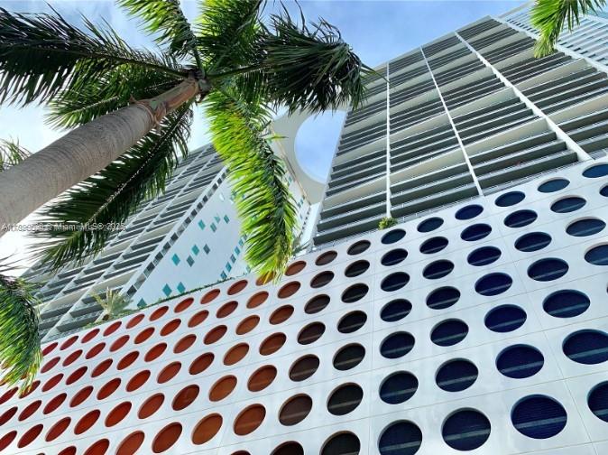 500 BRICKELL WEST CONDO - Residential Lease