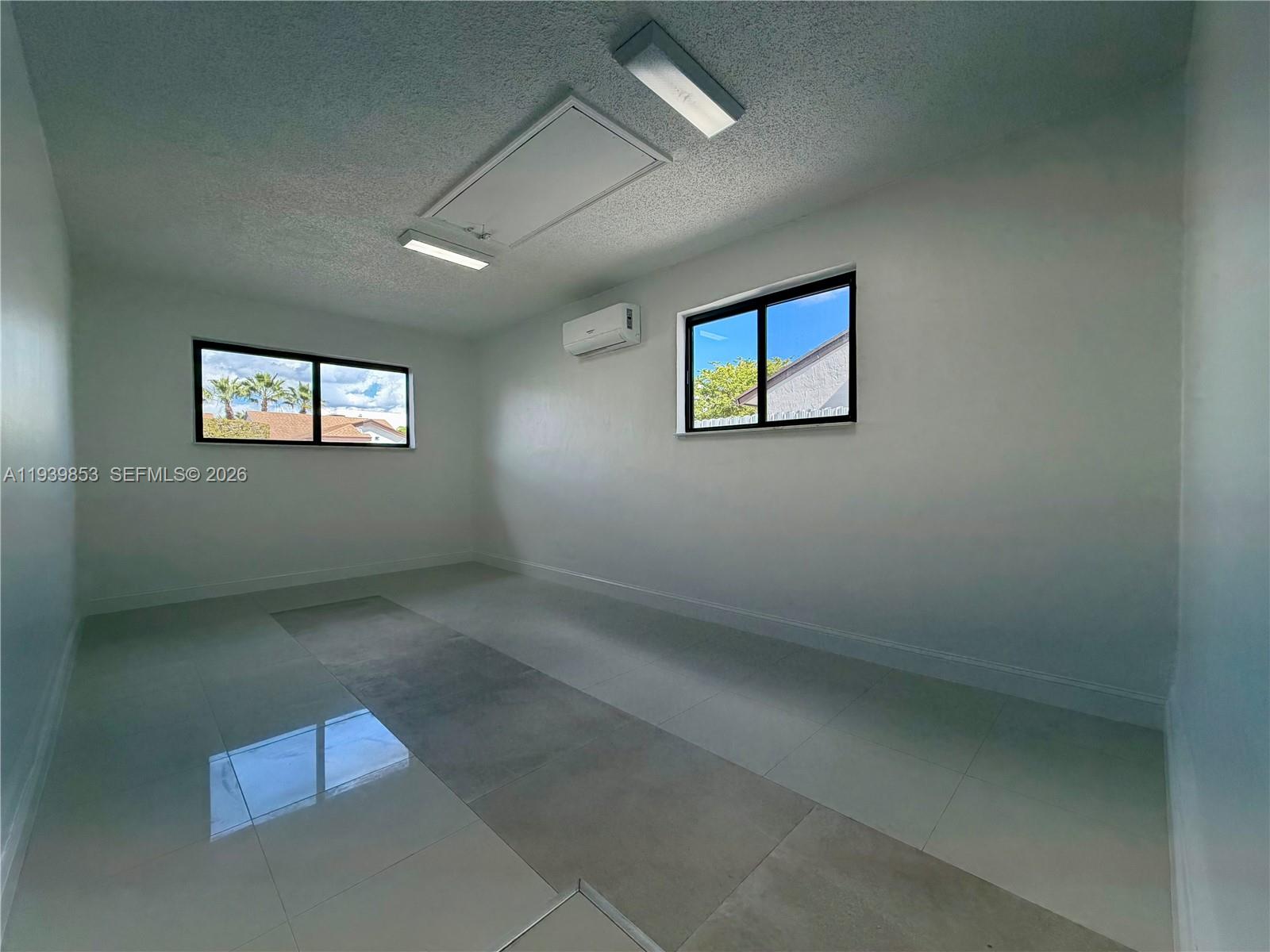 BILBAO ESTATES - Residential Lease