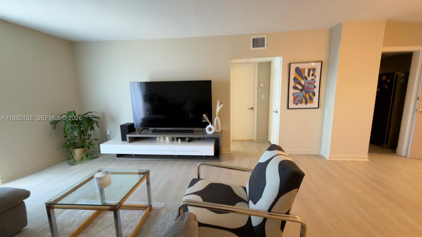 COASTAL TOWERS CONDO - Residential Lease