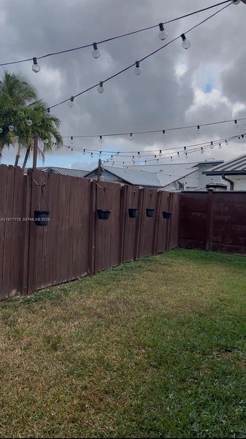 Tiny photo for 4911 SW 142nd Pl, Miami, FL 33175 (MLS # A11977778)