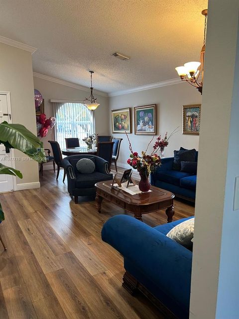 Tiny photo for 4911 SW 142nd Pl, Miami, FL 33175 (MLS # A11977778)