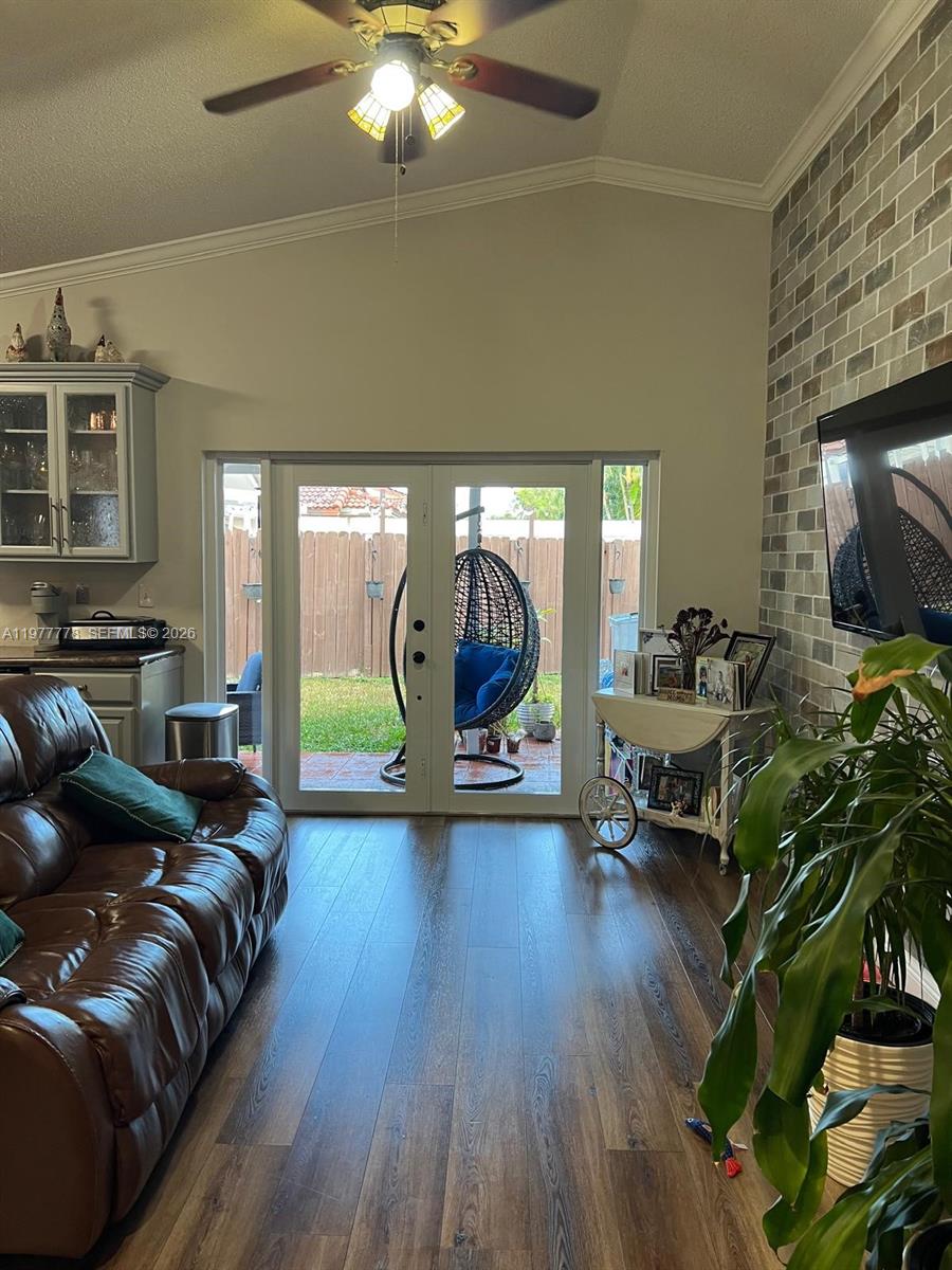 AMERICAS AT MILLER - Residential