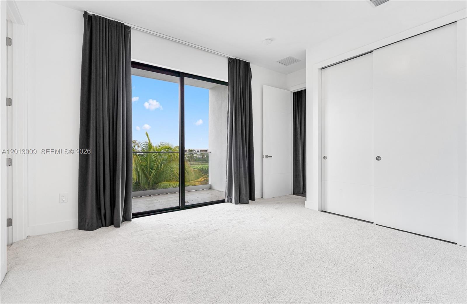 WESTON ESTATES - Residential Lease
