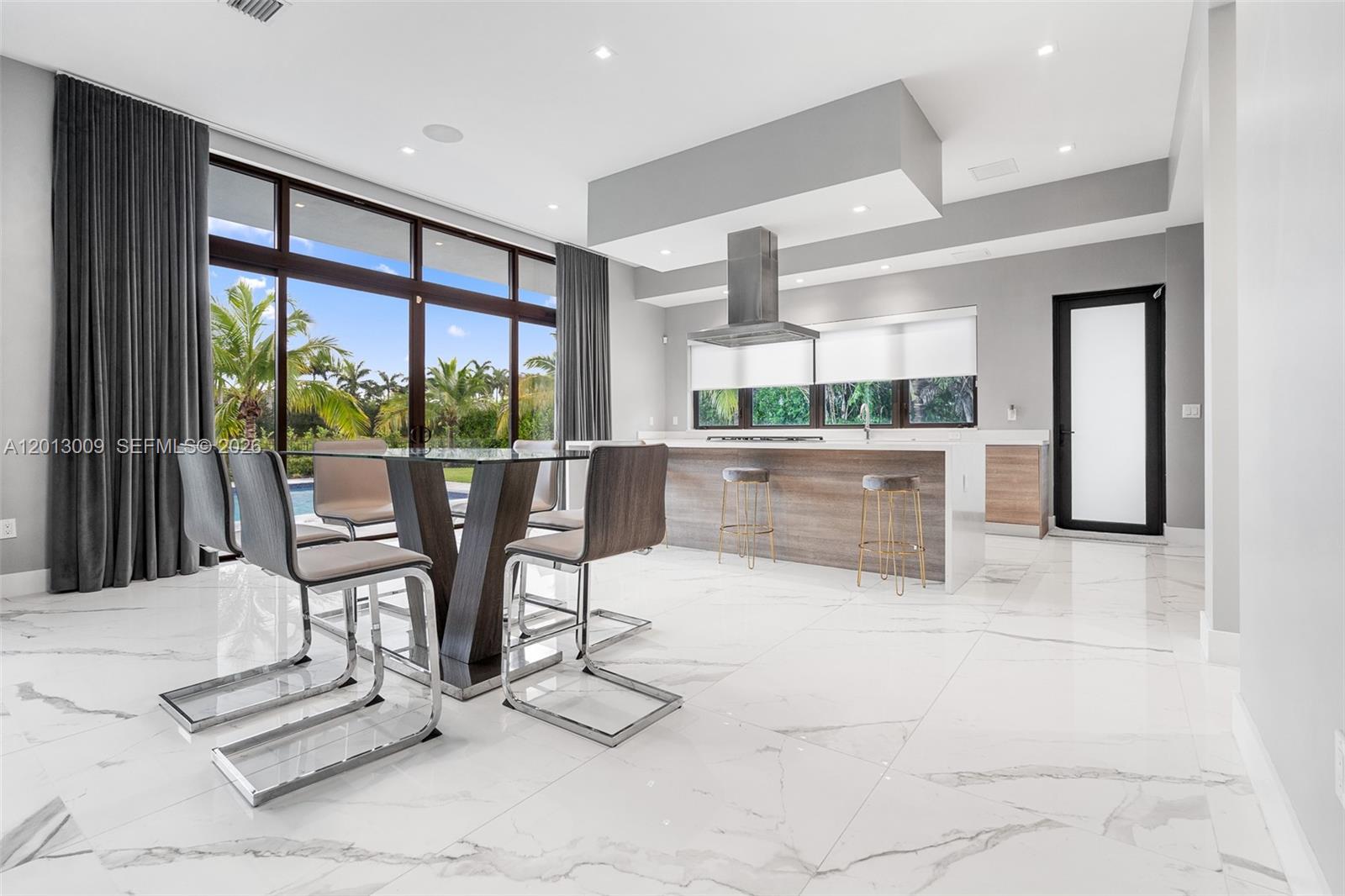 WESTON ESTATES - Residential Lease