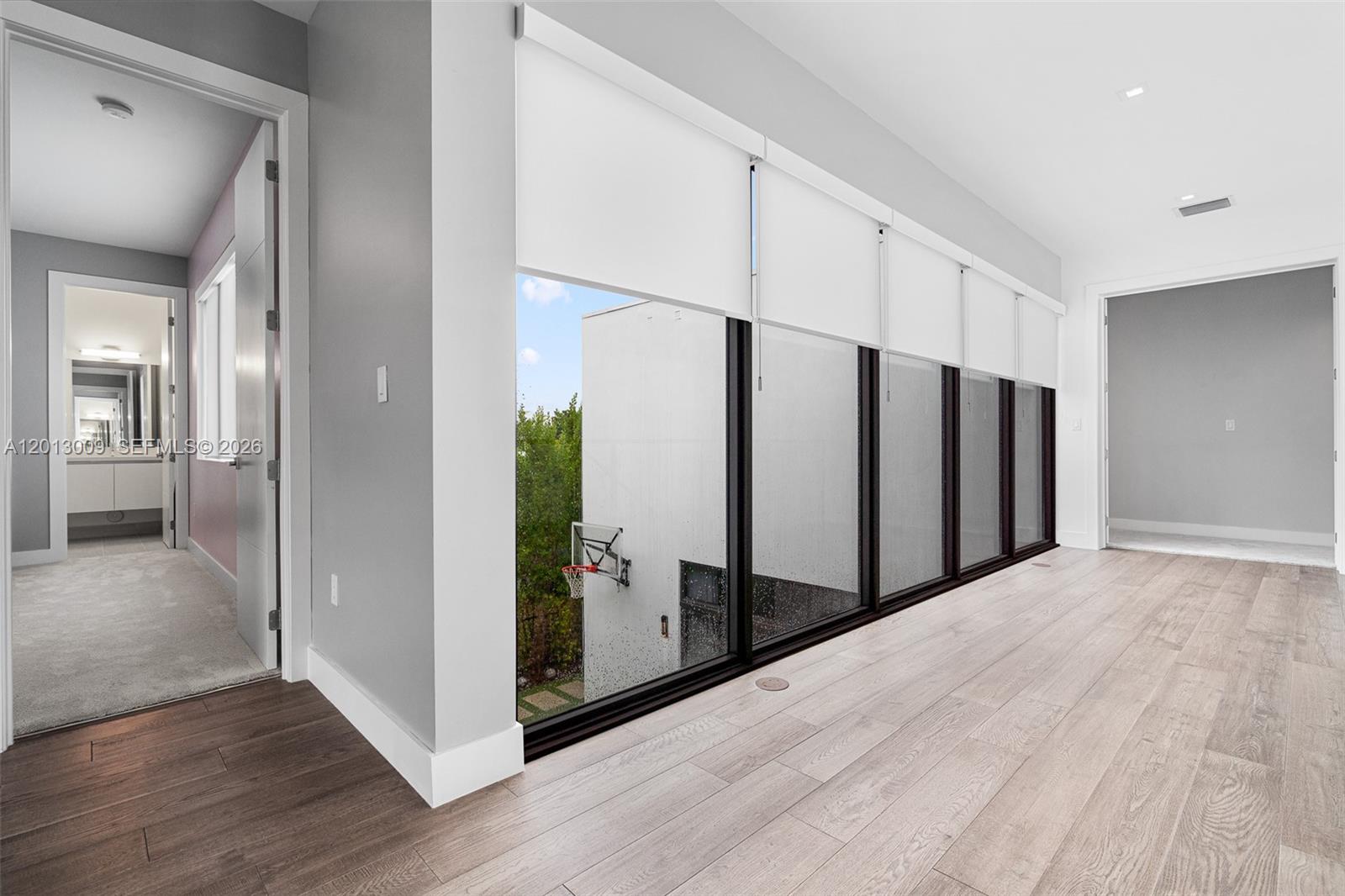 WESTON ESTATES - Residential Lease