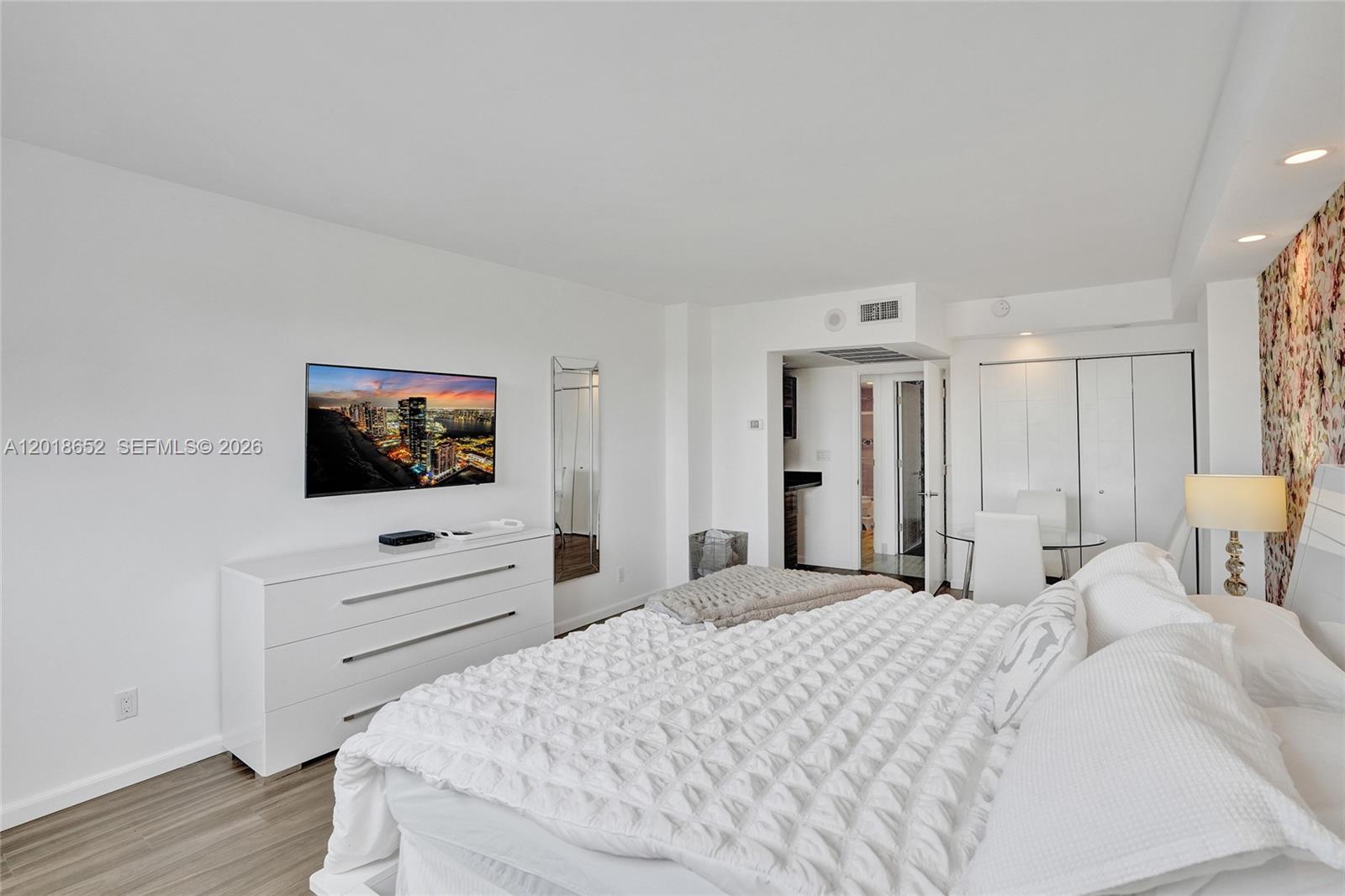 OCEAN RESERVE CONDO - Residential