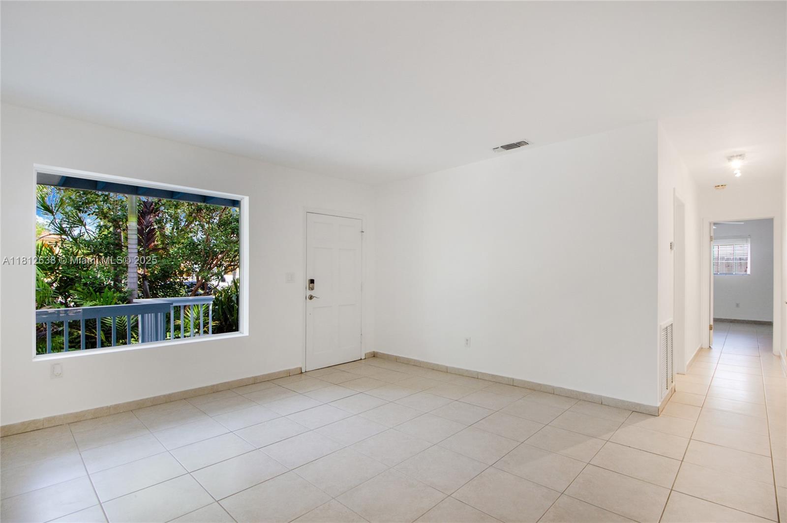 119 Harbor Dr