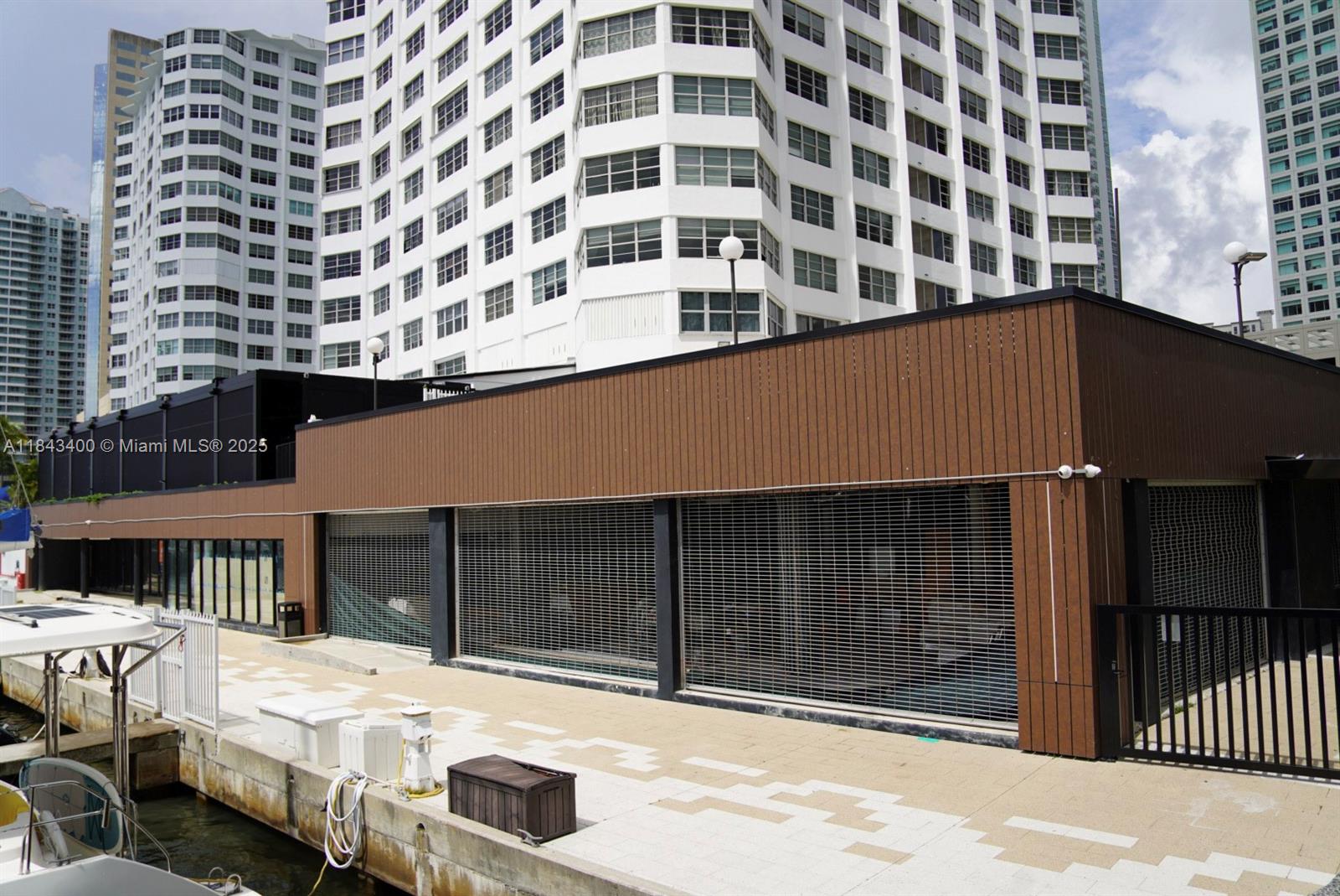 801 Brickell Bay Dr