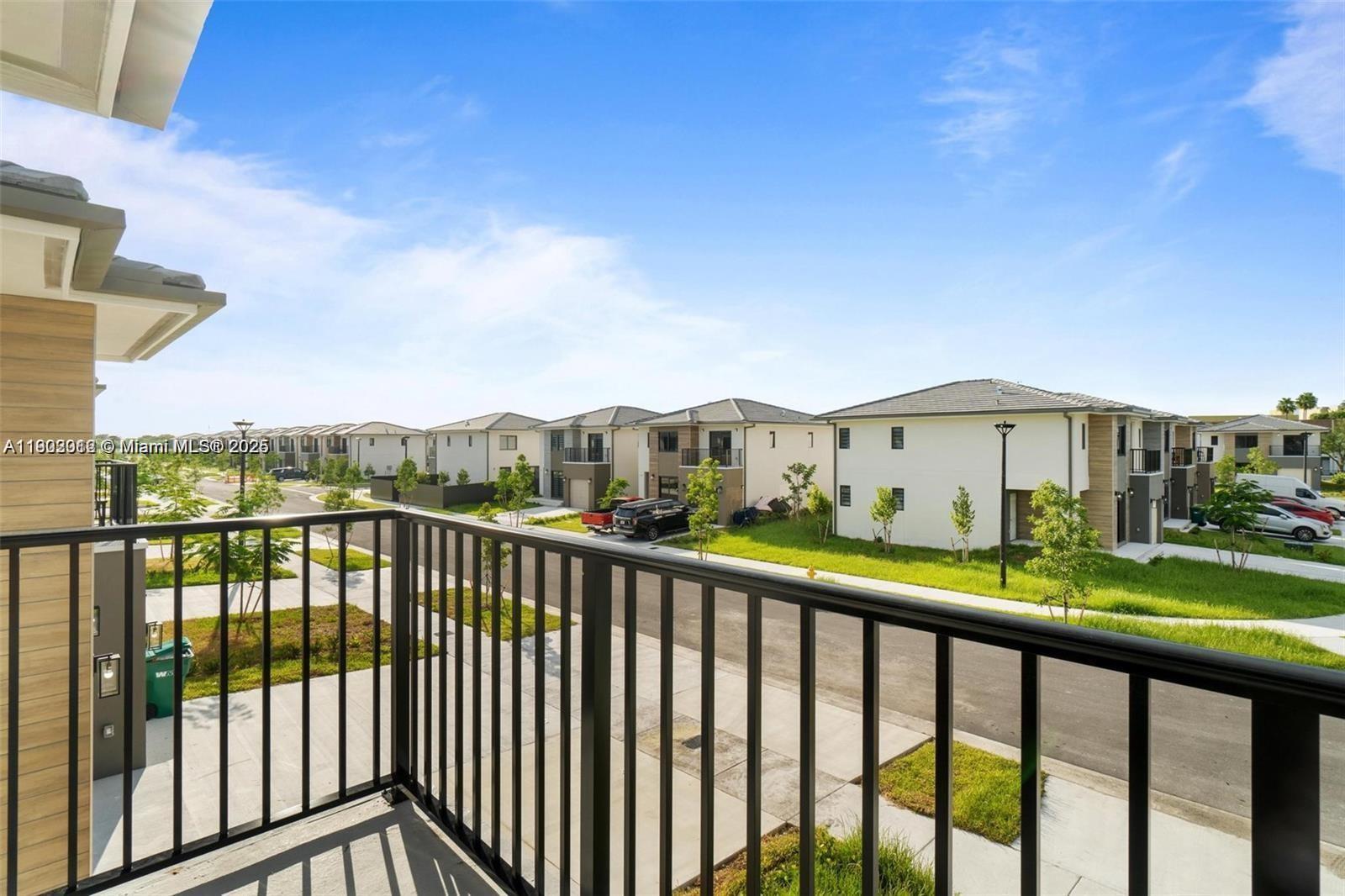 AURORA - Residential