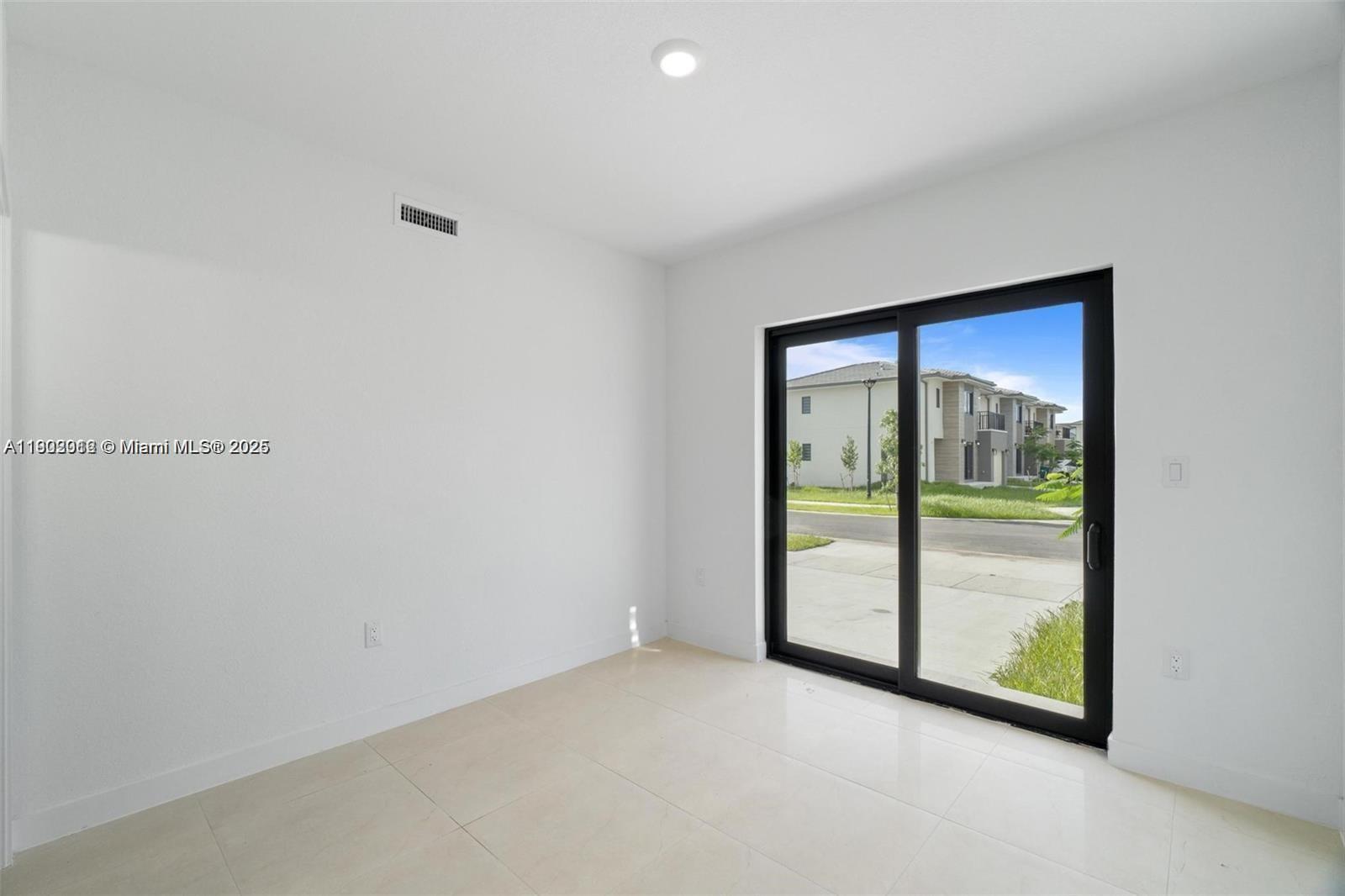 AURORA - Residential